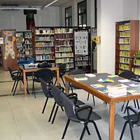 Biblioteca Comunale 'Giovanna Zangrandi'