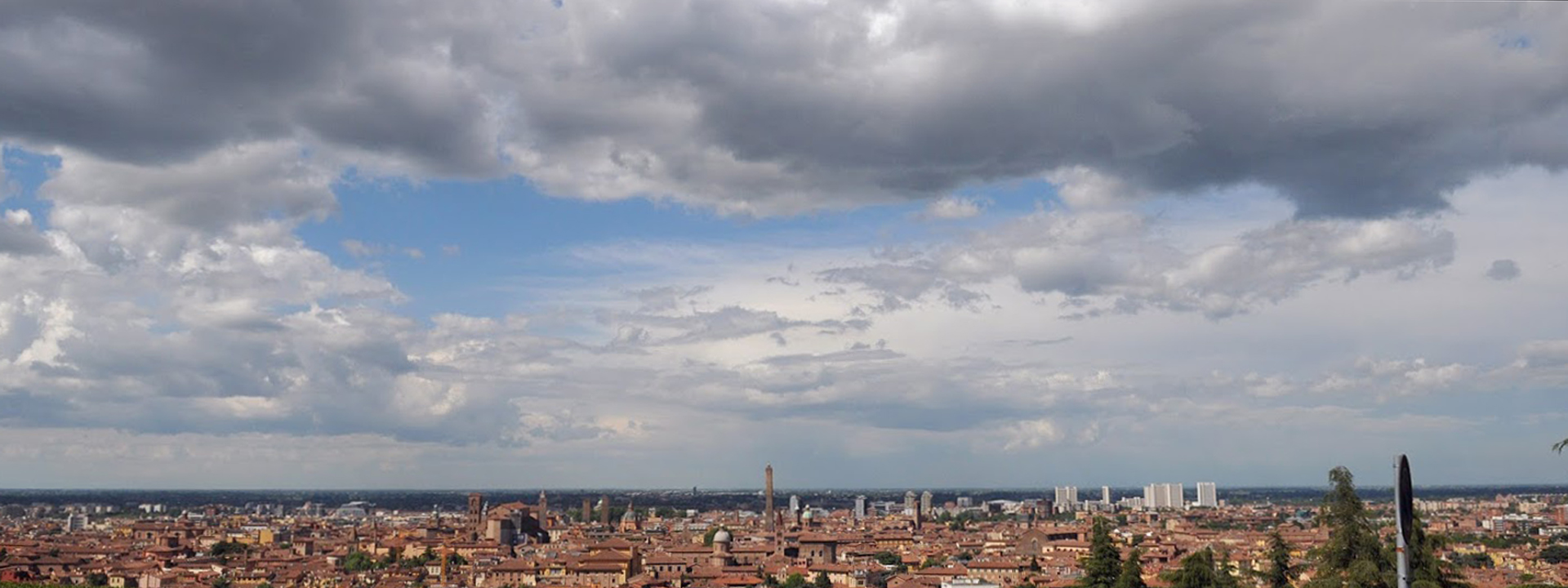 Immagine di Bologna dall'alto