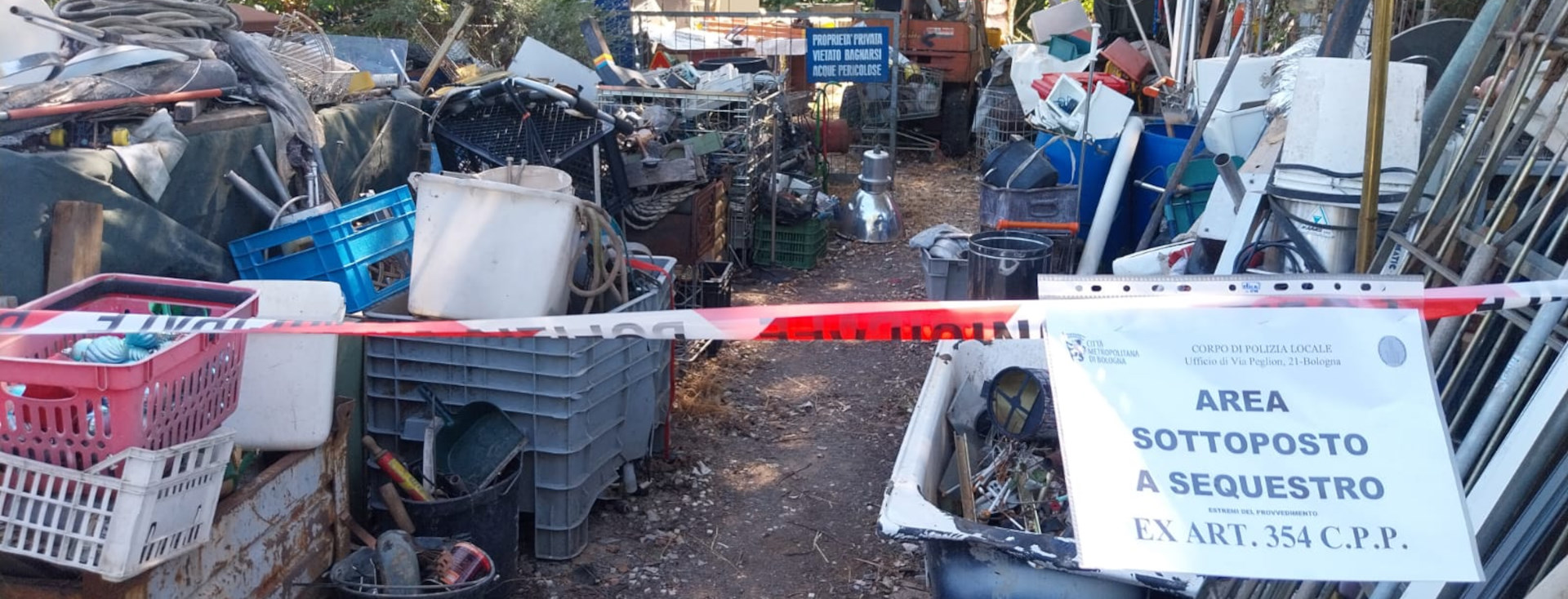 discarica abusiva di ampie dimensioni