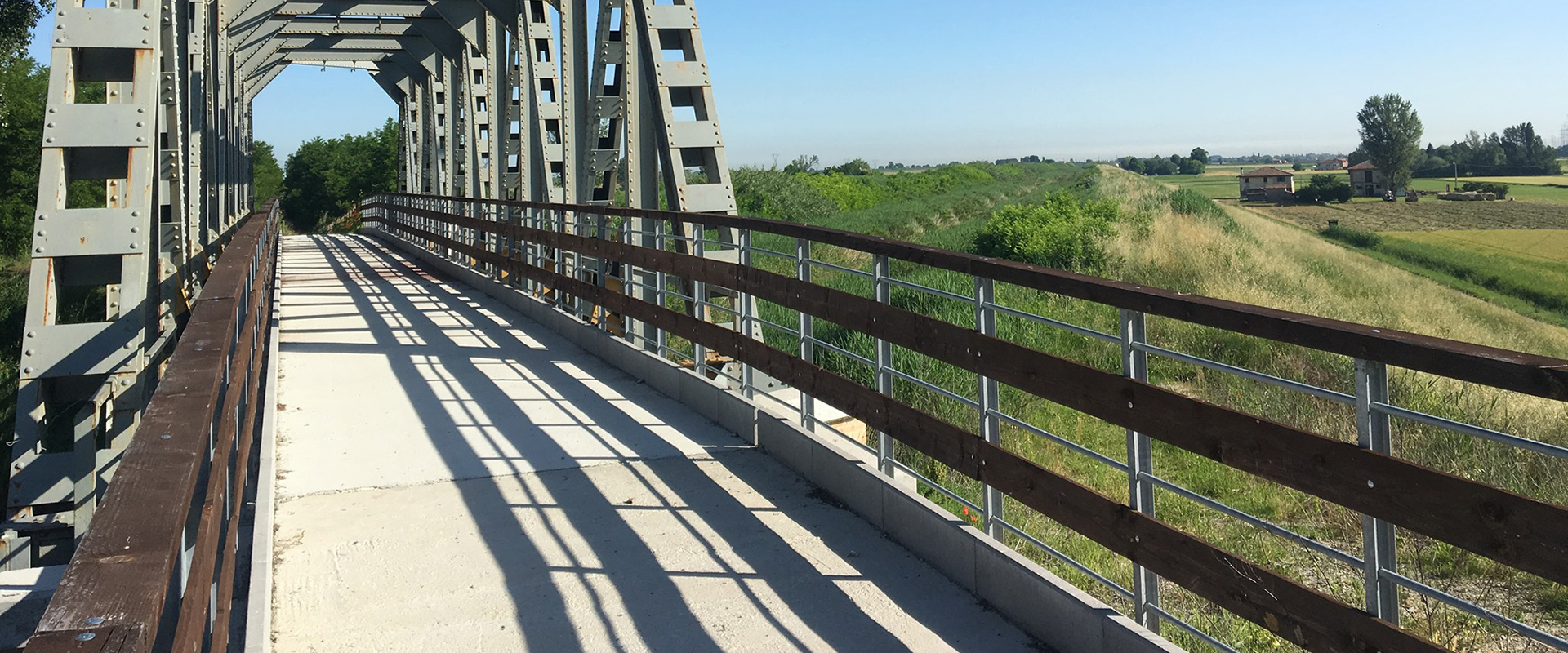 Un tratto della Ciclovia del Sole