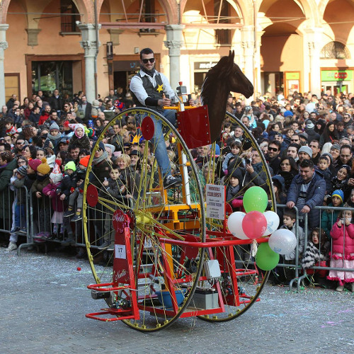 A Imola torna il Carnevale dei Fantaveicoli