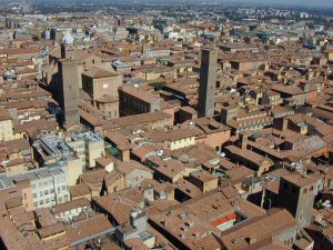 panoramica aerea del centro di Bologna