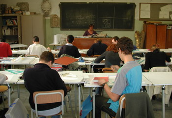 Studenti a lezione. Archivio Città metropolitana di Bologna