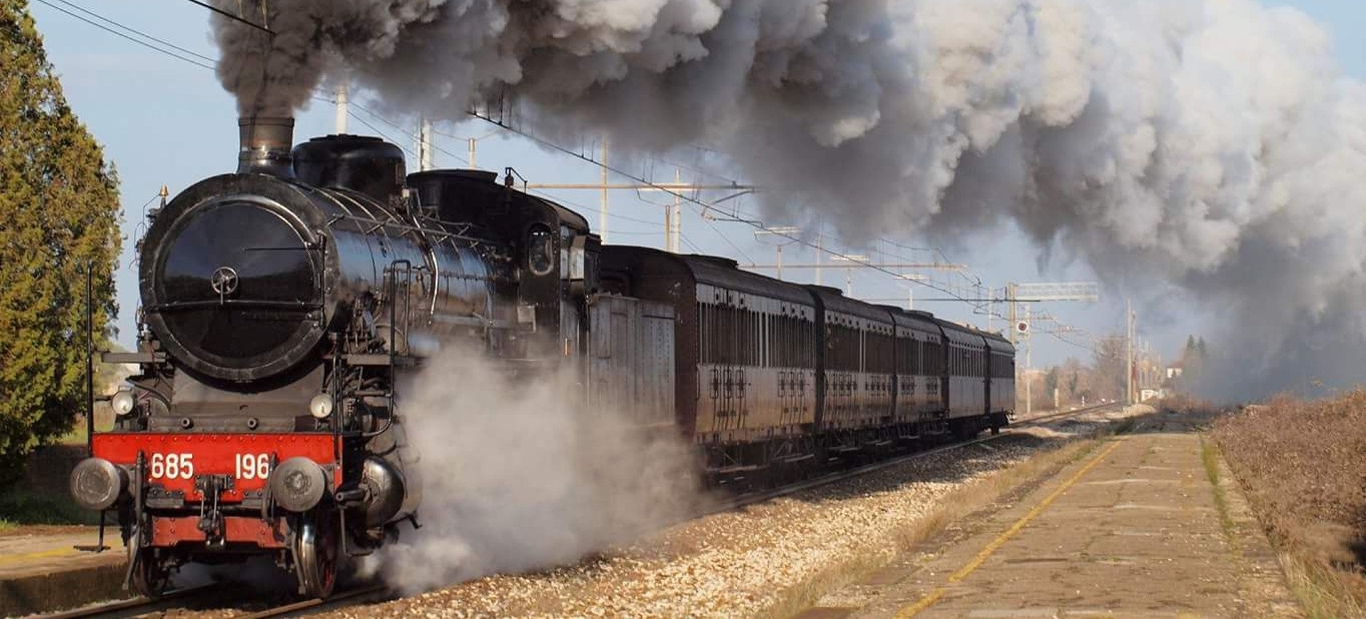 Locomotiva storica sulla linea Bologna-Porretta