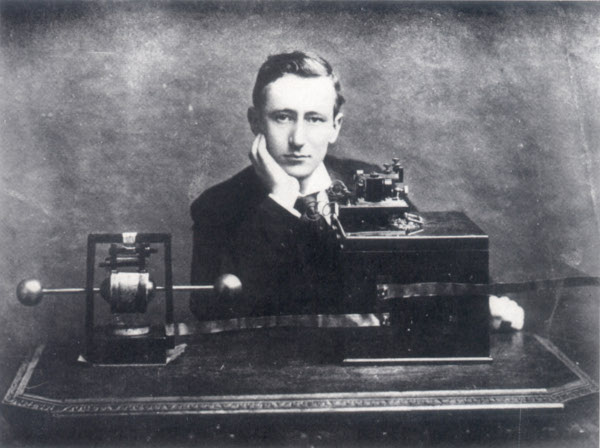 Nasce a Bologna Guglielmo Marconi