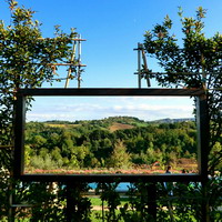 Finestra sulle colline di Casalecchio dei Conti