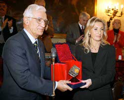 Il presidente Vittorio Prodi e Francesca Biagi 