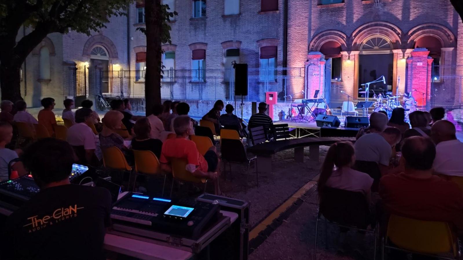 Borghi e frazioni in musica