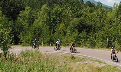 Turismo sostenibile con treno e bici